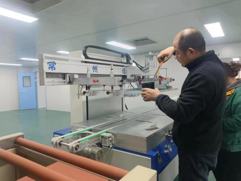 玻璃絲網印刷機在v玻/家電玻（bō）璃（lí）/汽車（chē）玻璃（lí）的應（yīng）用